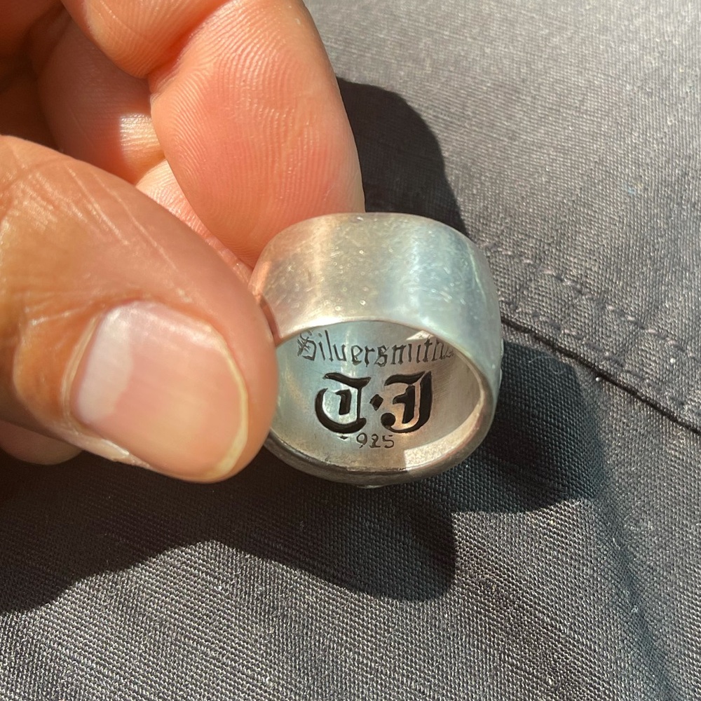 Ring - Picture 4 of 8